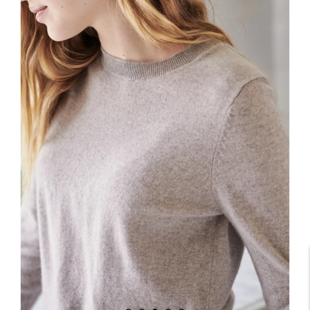 Quince Mongolian Cashmere Crew Neck Sweater (S)